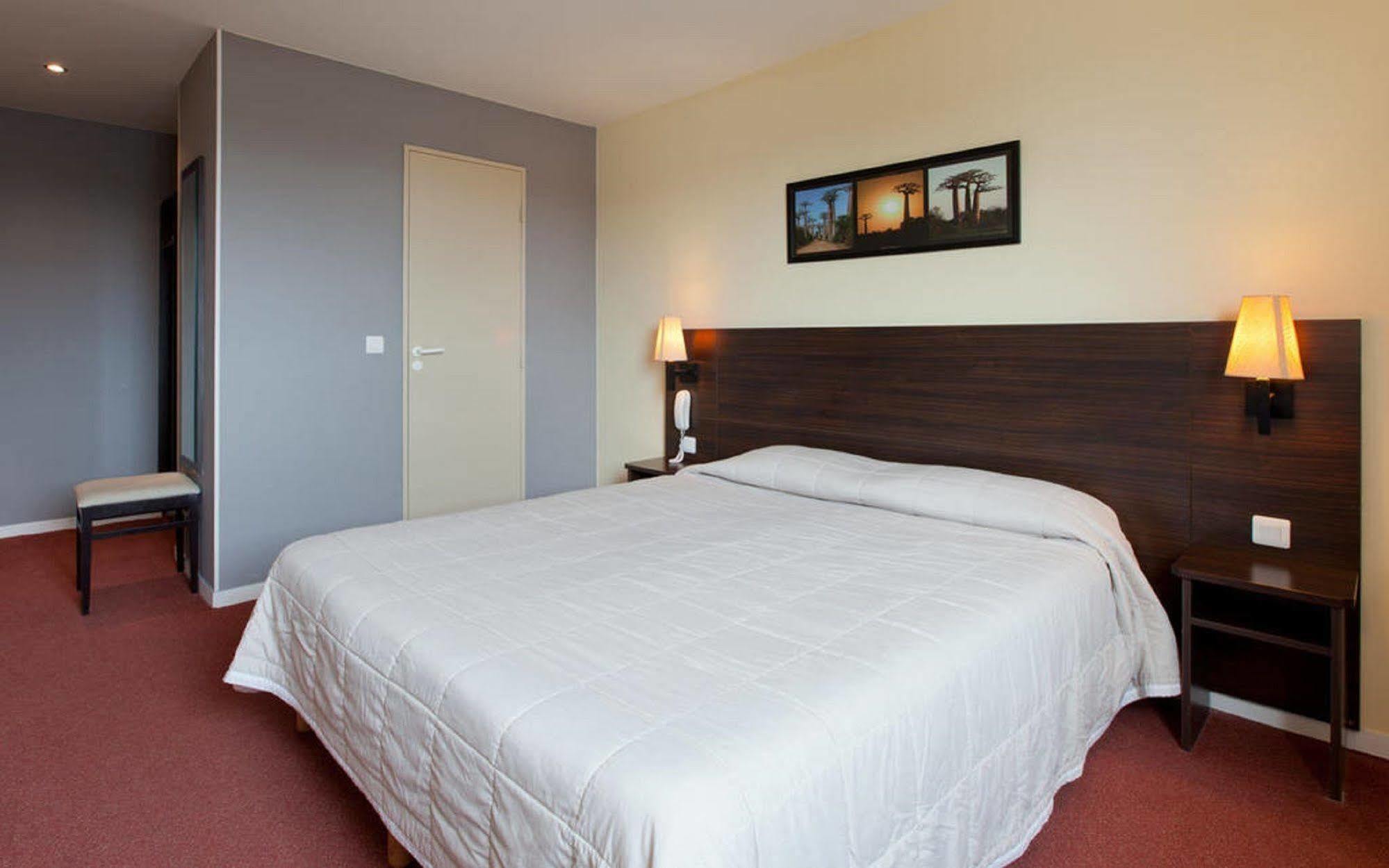 Orly Superior Hotel Athis-Mons Kültér fotó
